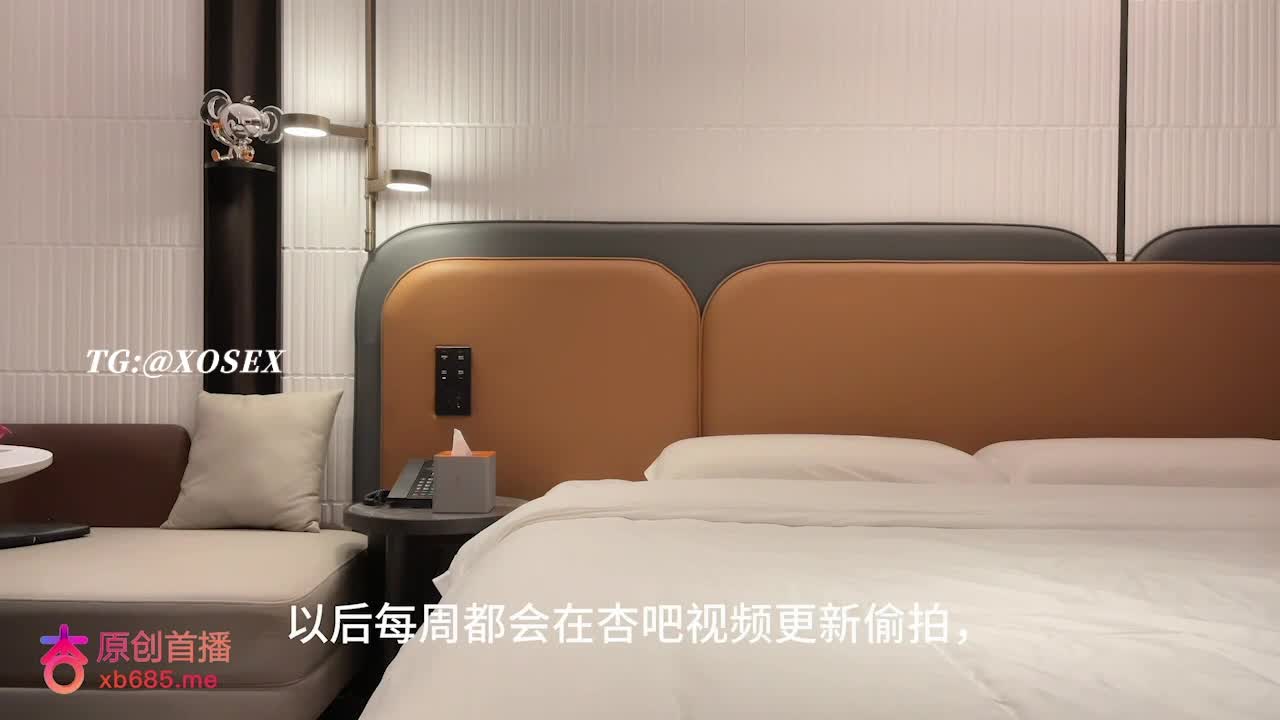 06年妹子奶头很粉