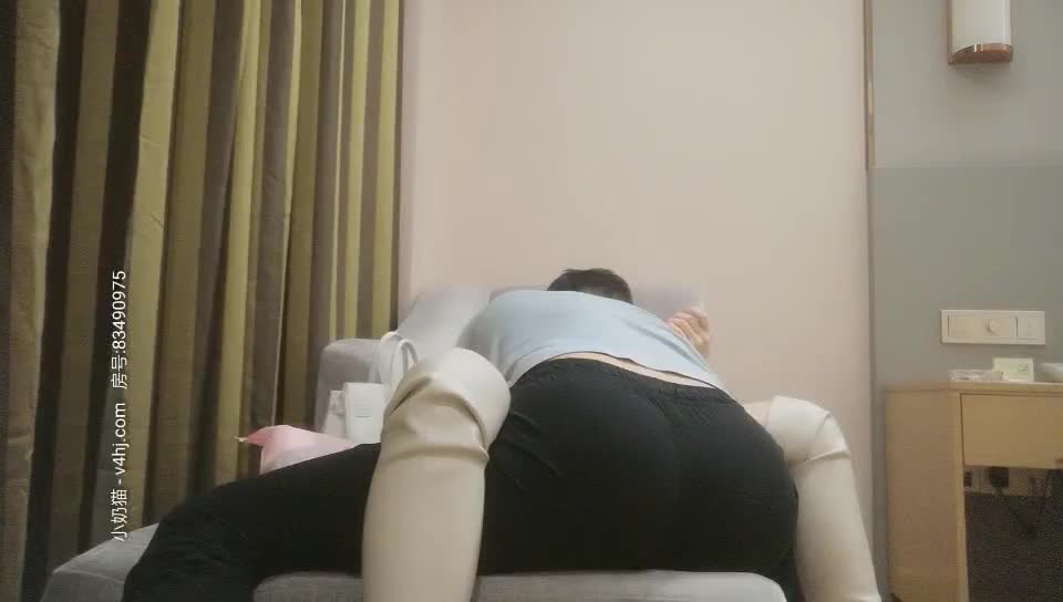 大学刚毕业的女孩