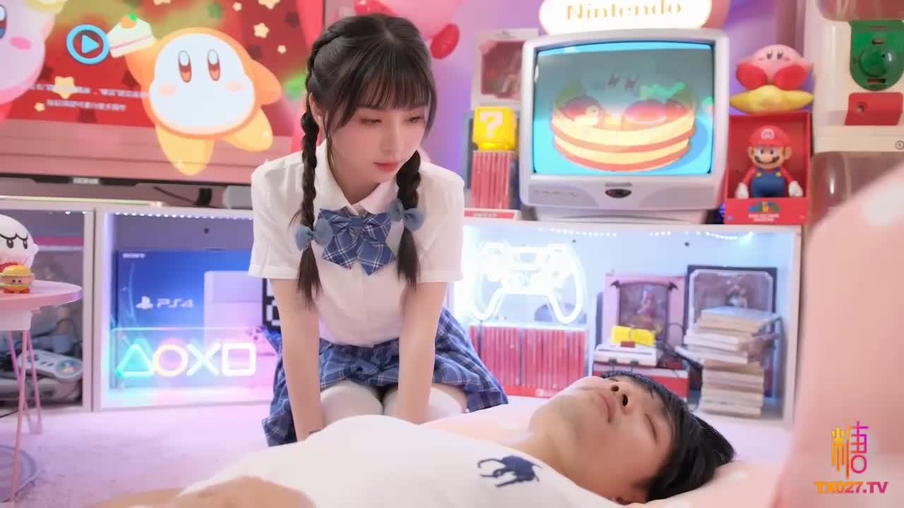 超美娇嫩萝莉 双马尾JK
