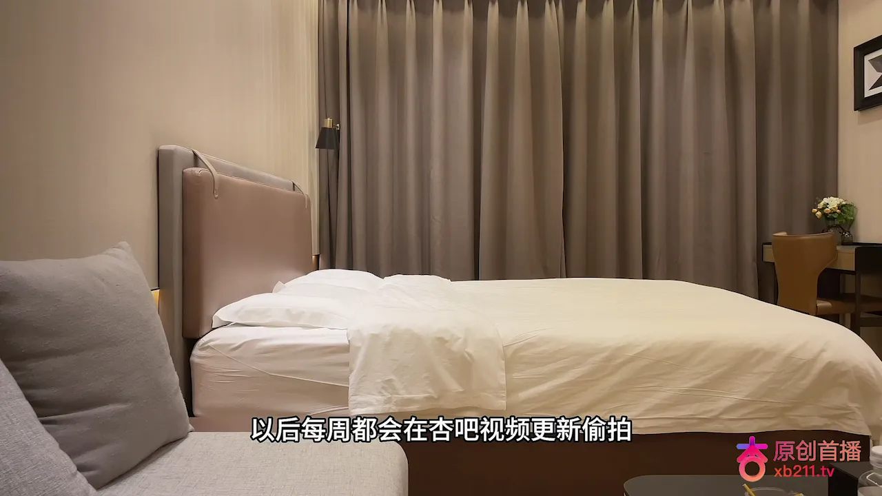 模特兼职外围前凸后翘一只手抓不过来
