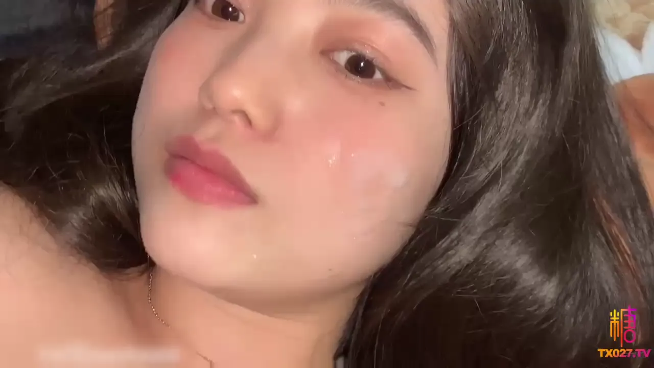 约操御姐 气质的美女大学生，背着男友出轨约炮满足性欲叫声高强度打桩