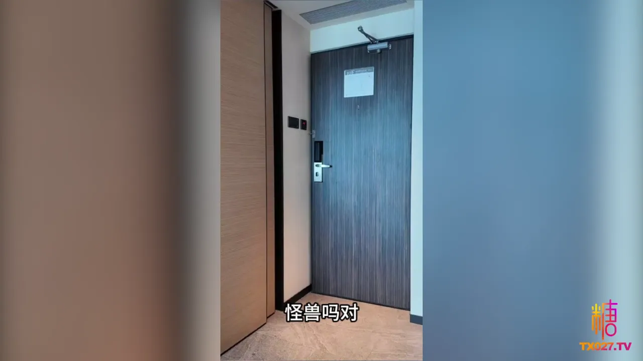 美艳外卖员 强制深喉 多姿势插穴口爆