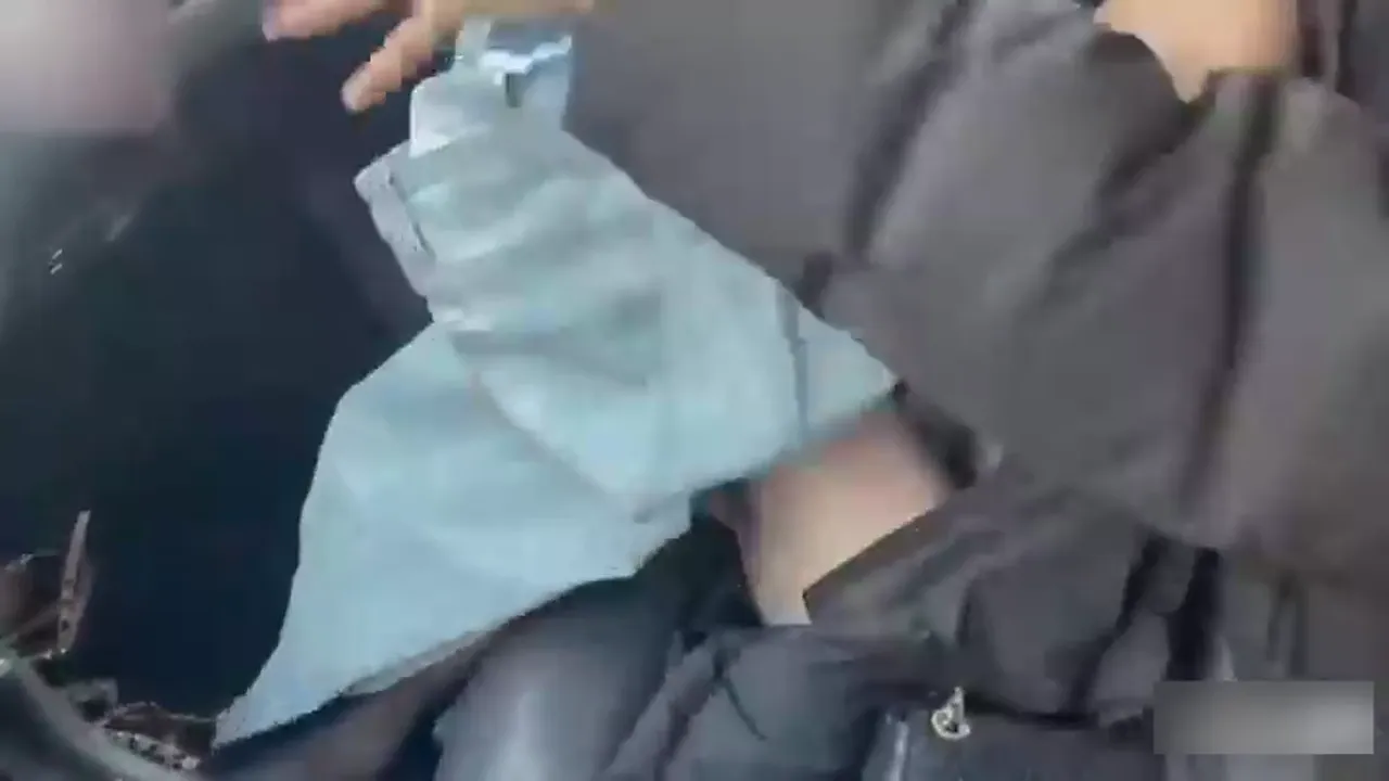 调教超有气质的黑丝长腿蓝色空姐制服被包养爆草
