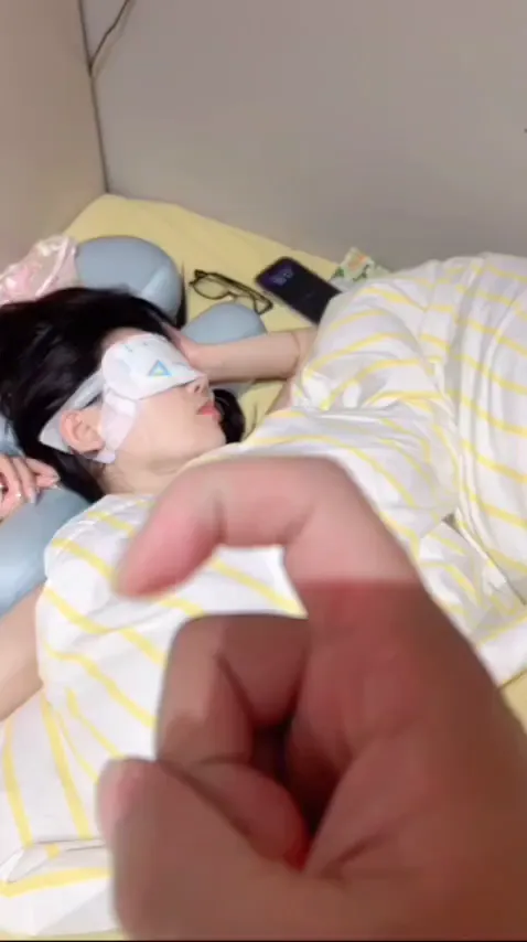 兄妹身材一流人美逼嫩水多后入操逼白浆狂流
