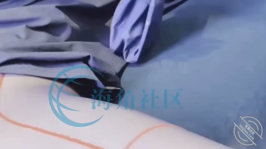 白虎侄女登场染了一头黄发我是真的爱