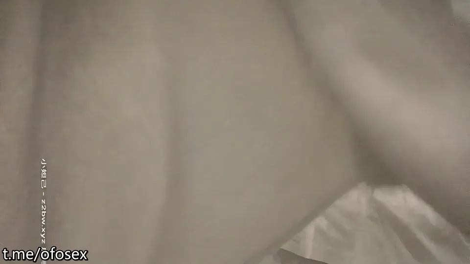极品清纯学妹，黑丝情趣诱惑你