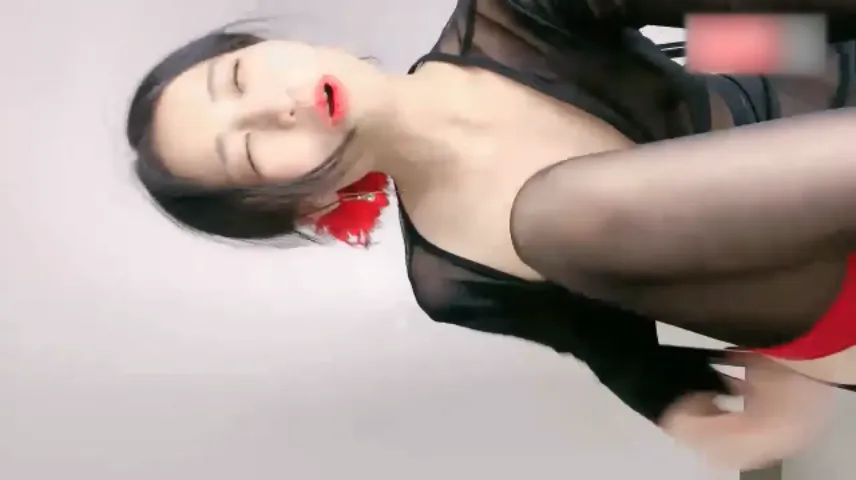 黑丝丝袜诱惑足控福利极品反差婊