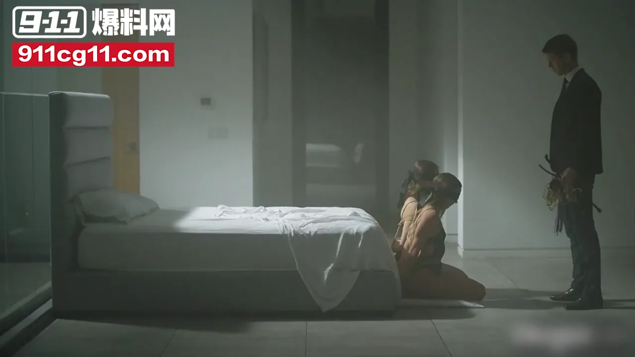 蒙眼黑丝渴求激烈调教
