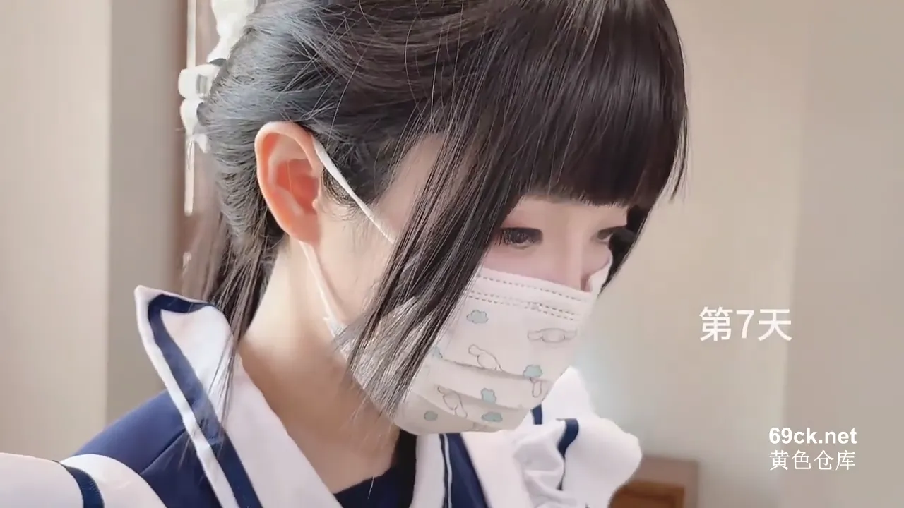 女仆被调教成骚母狗