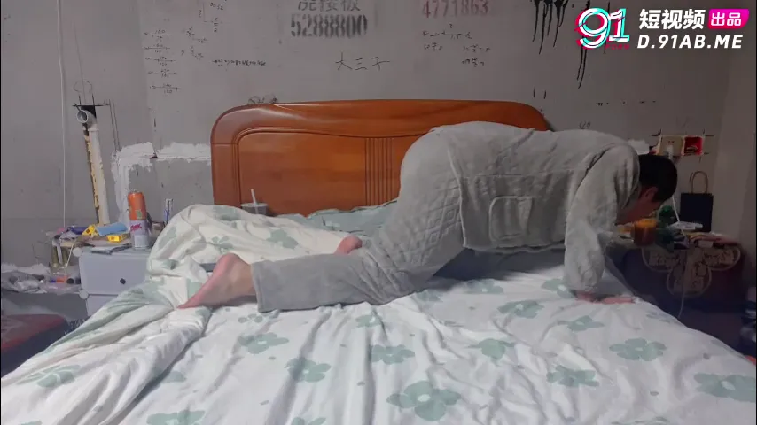 发现老公丝袜撸管