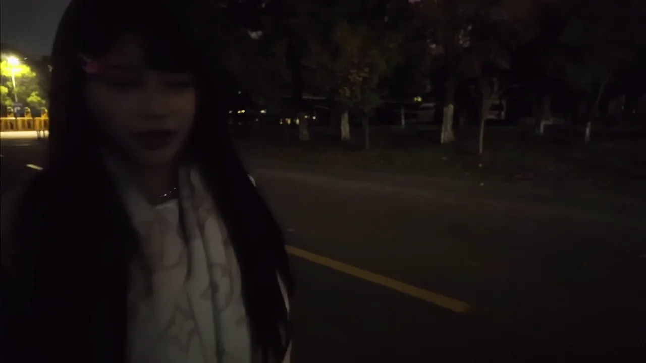女大援交记 18岁性工作者