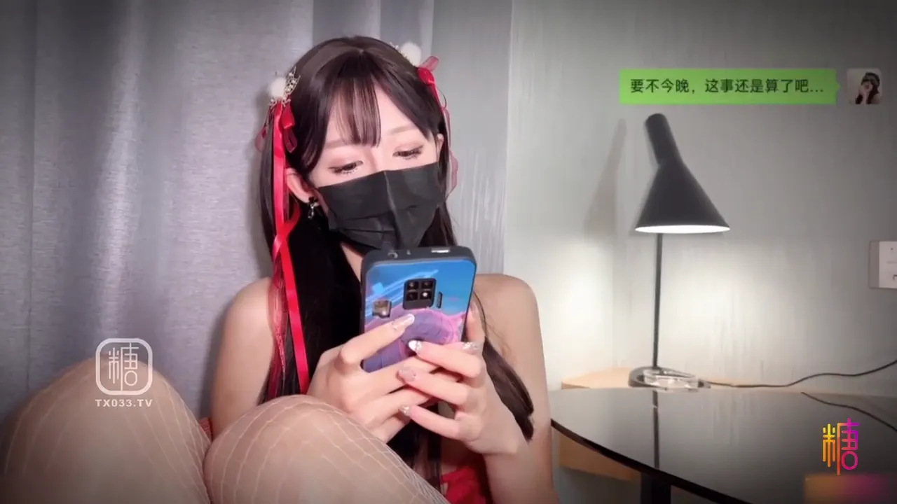 神颜尤物被男友送给领导当新年泄欲礼物 真实故事改编