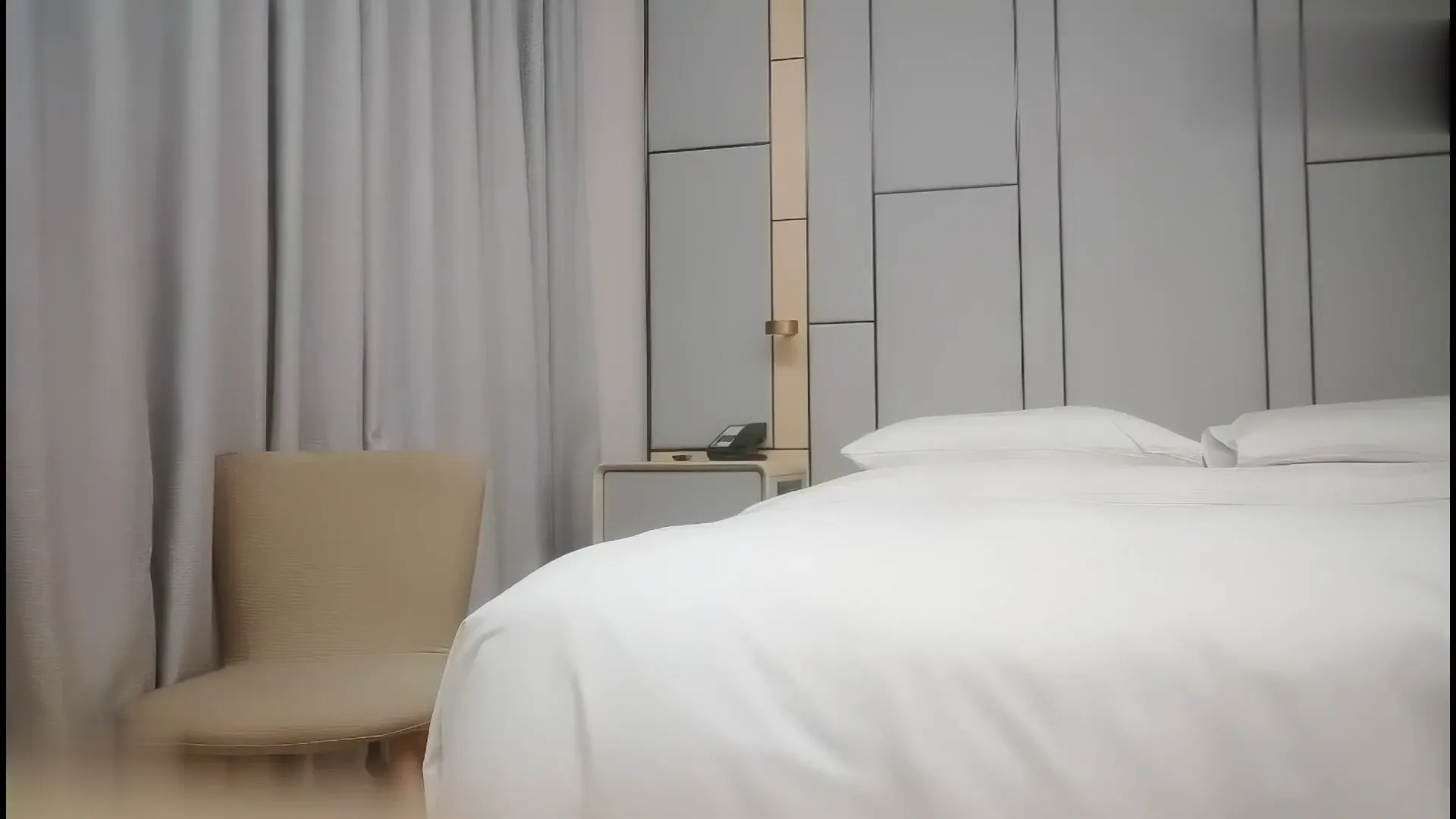 大奶兼职妹子