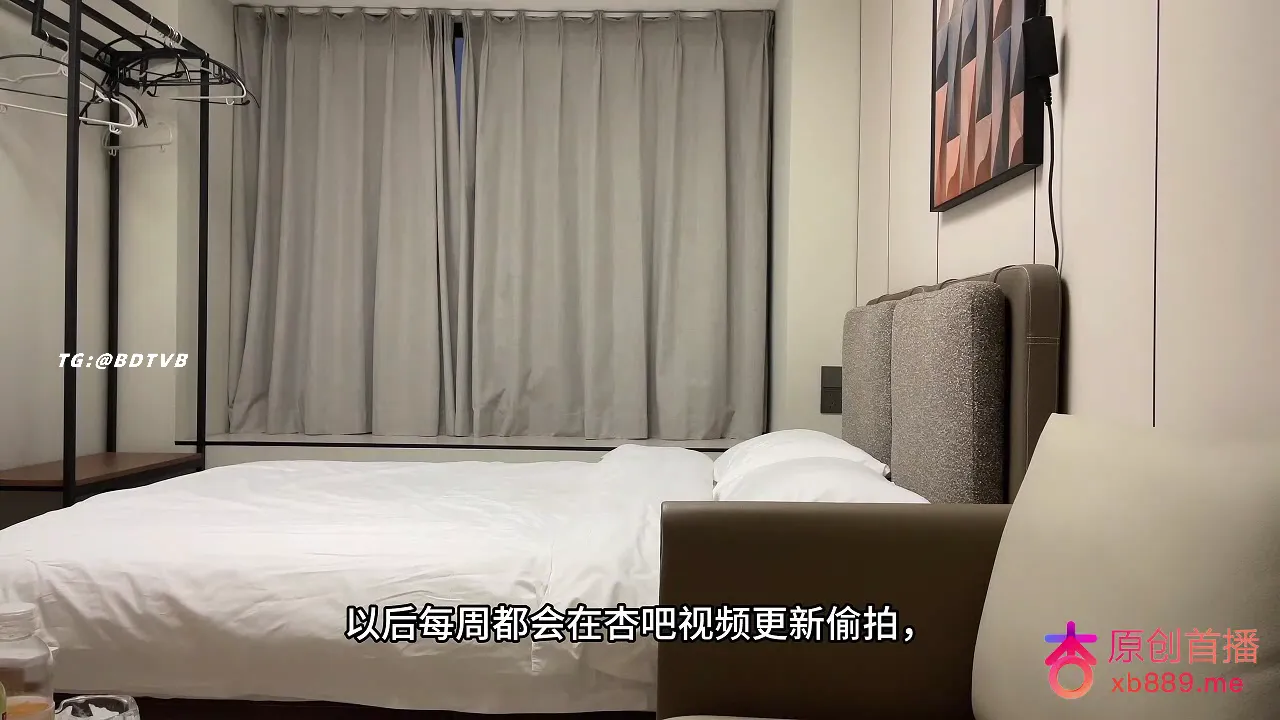 后入抽插太爽了 女上标签很到位