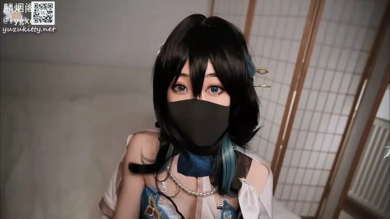 淫荡coser持续榨精发烧