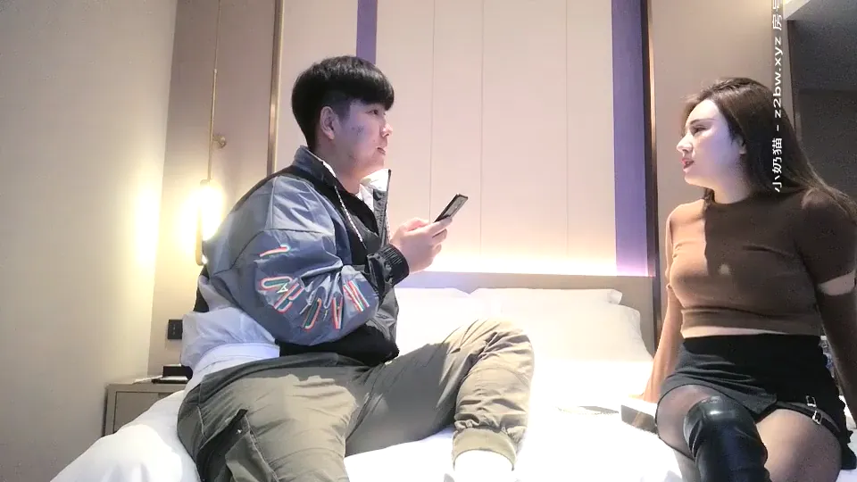 骚气大胸女模 玲珑有致魔鬼身材