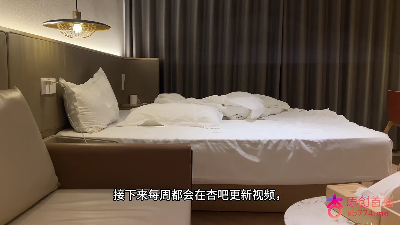 长发御姐，身材苗条