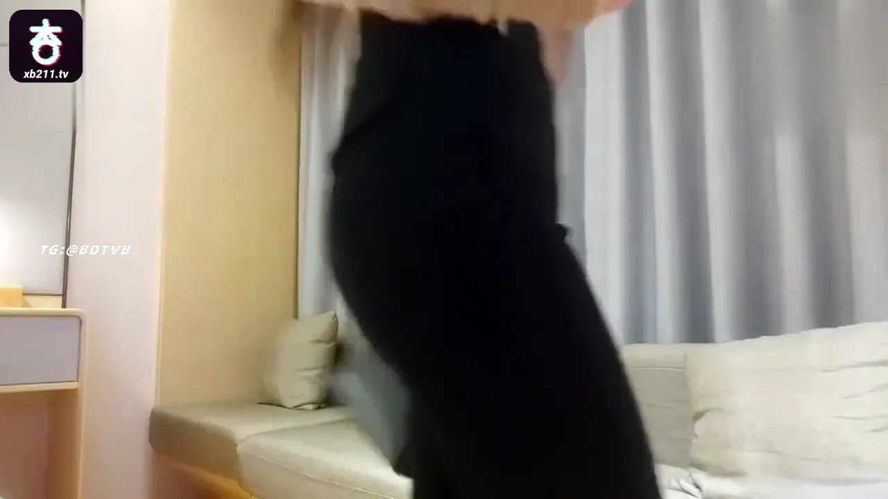 高颜值美女激情抽插