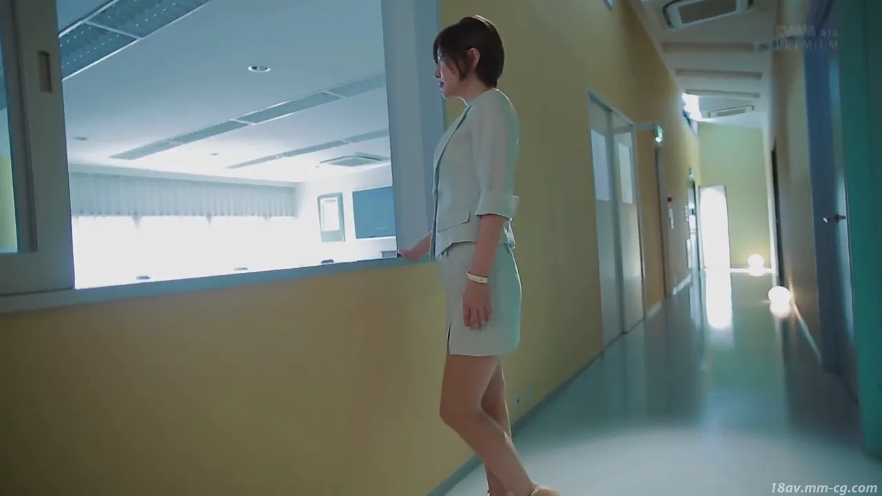 妇女教师榨取学生精子