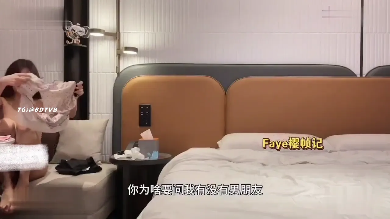 零六年极品身材脸蛋 套都干逼里了