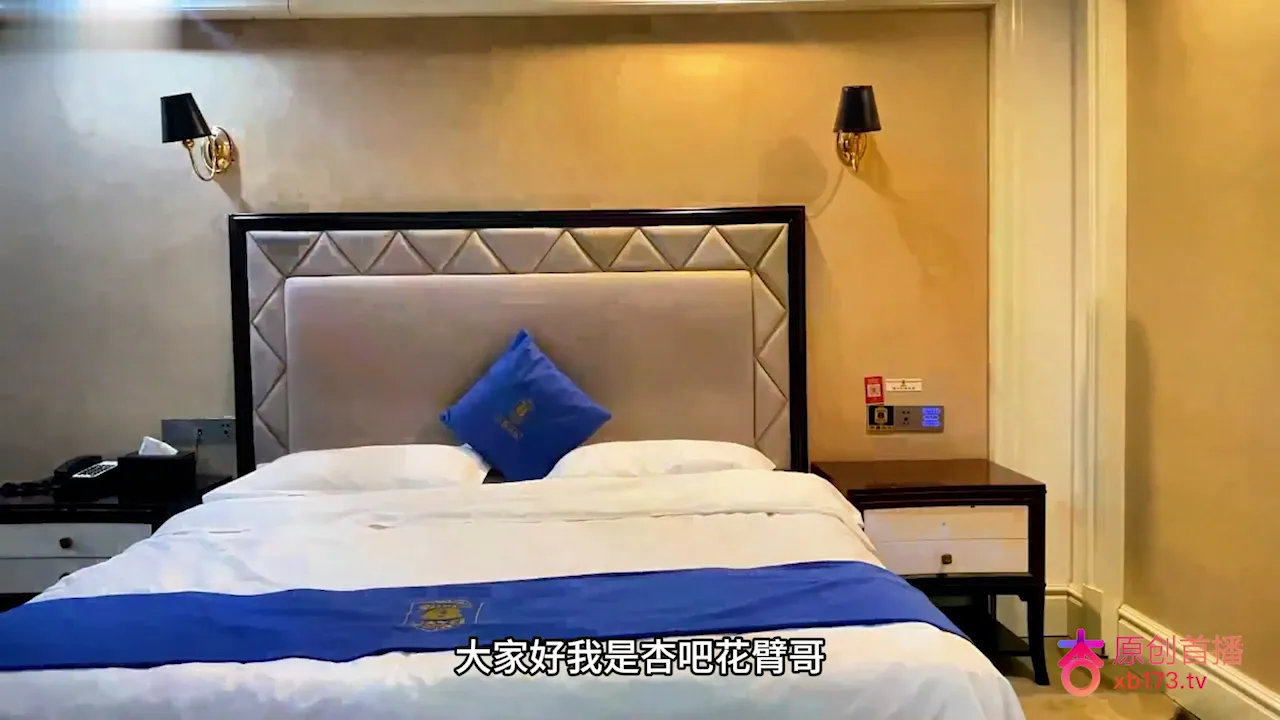约操缺钱偶尔出来做兼职的美少女