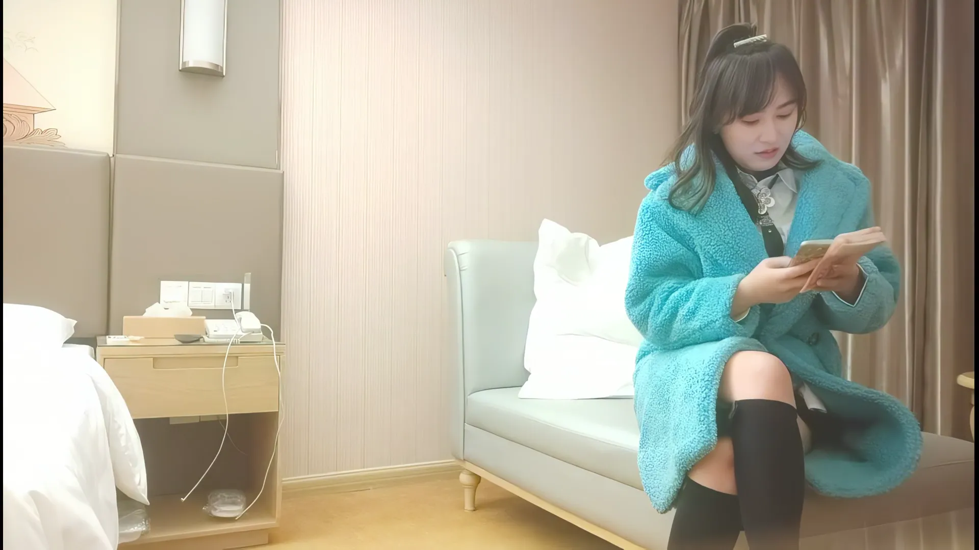 小短裙微胖妹 来段小舞蹈助兴 打桩机暴力输出下 求饶不断